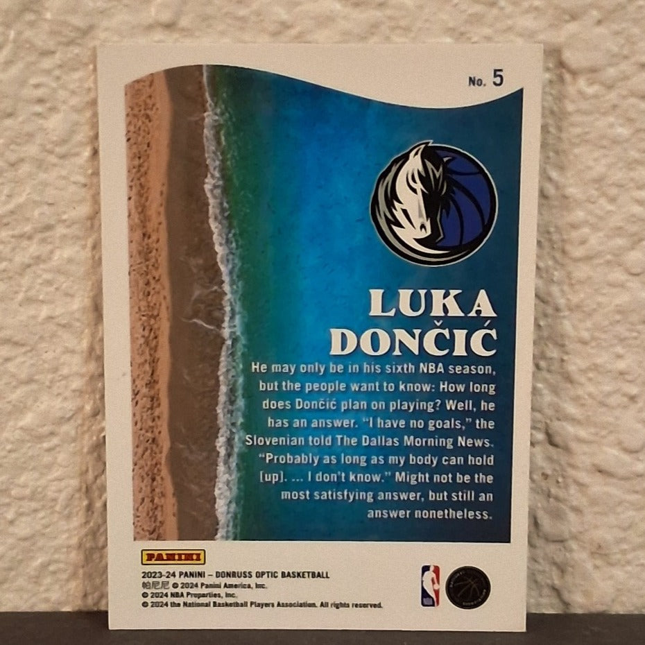 2023-24 PANINI DONRUSS OPTIC LUKA DONCIC SPLASH INSERT CARD #5