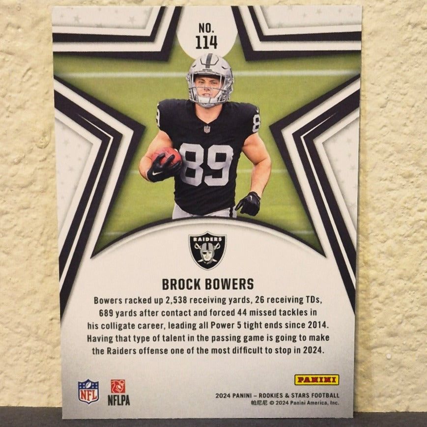 2024 PANINI ROOKIES AND STARS BROCK BOWERS GREEN FOIL ROOKIE CARD #114
