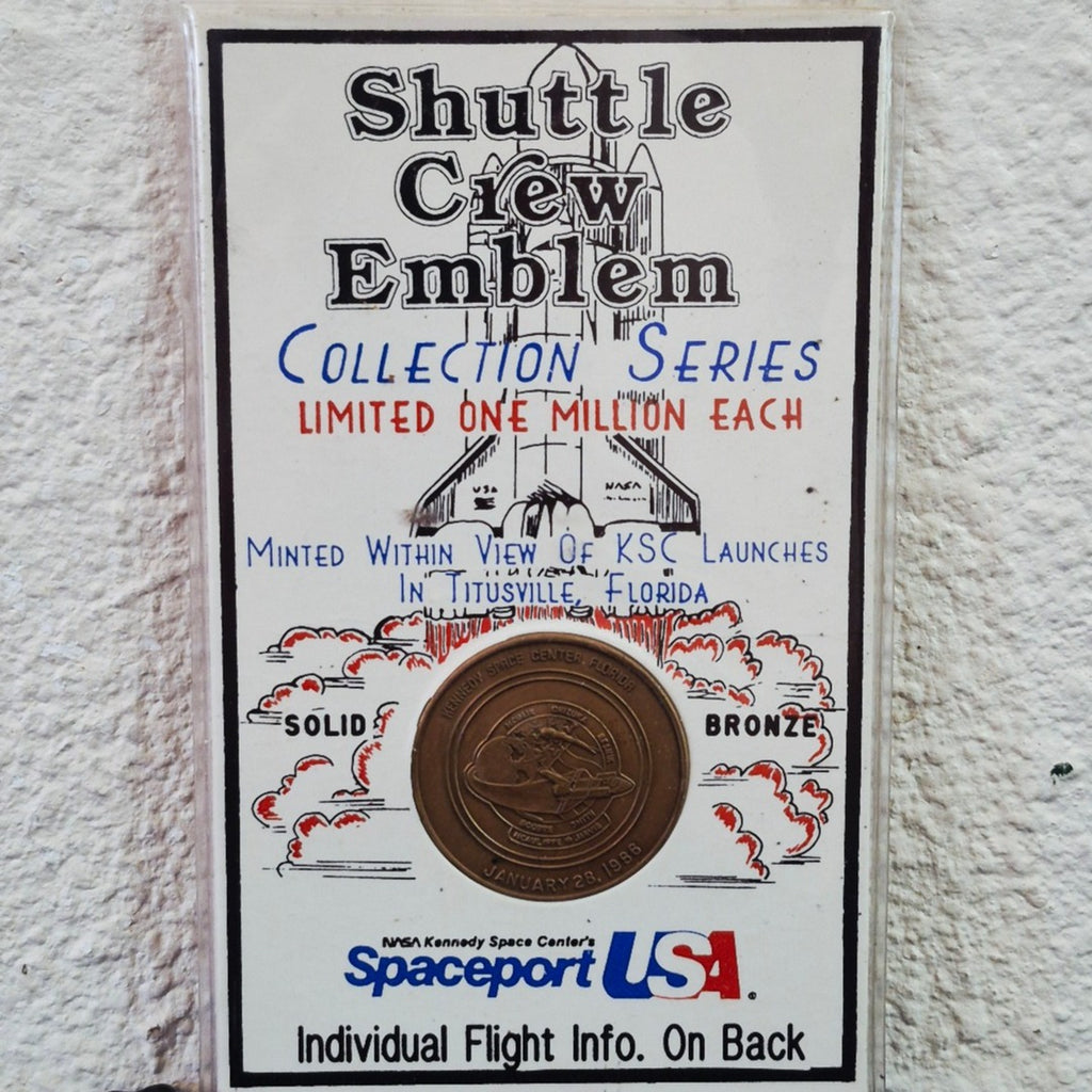 NASA SPACEPORT USA 1986 CHALLENGER SHUTTLE CREW EMBLEM SOLID BRONZE COIN