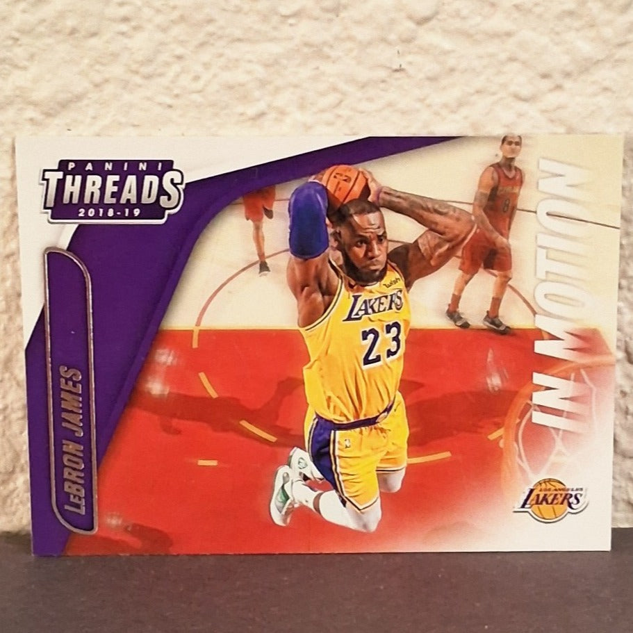 2018-19 PANINI THREADS LEBRON JAMES IN MOTION INSERT CARD #12 LOS ANGELES LAKERS