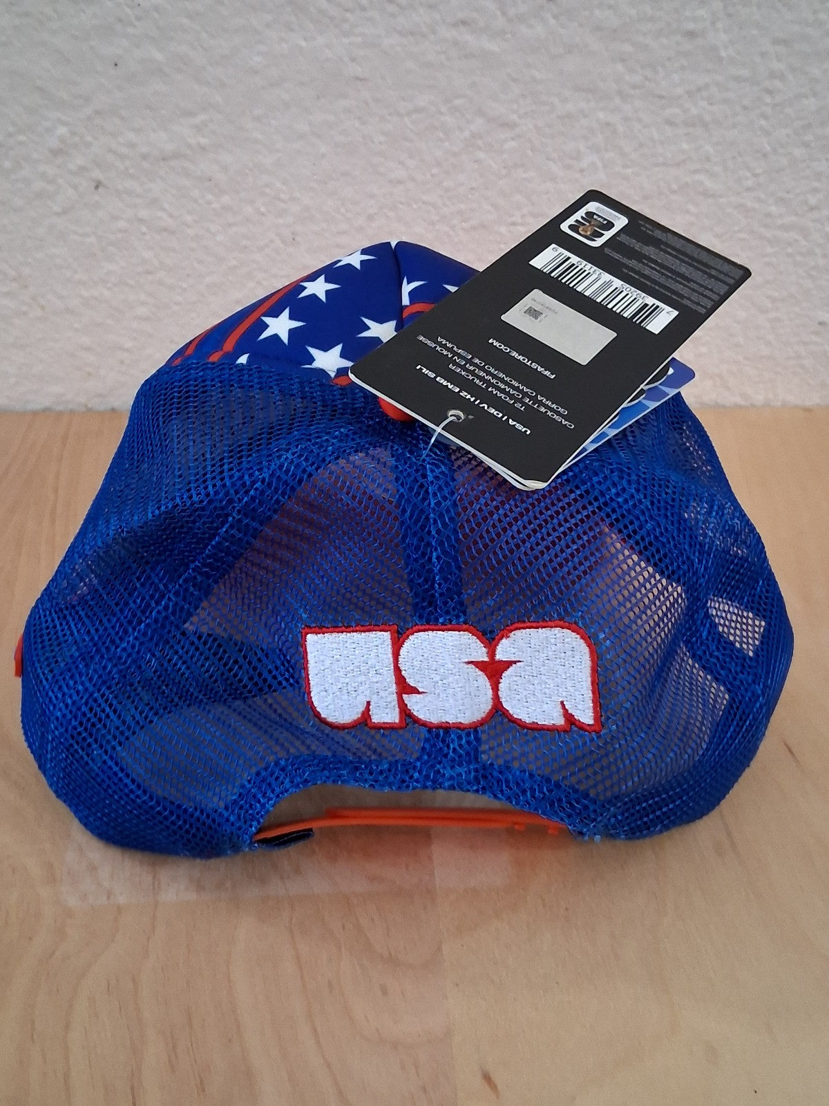 2026 FIFA WORLD CUP SOCCER 26 CANADA MEXICO USA MESH TRUCKER HAT SNAPBACK