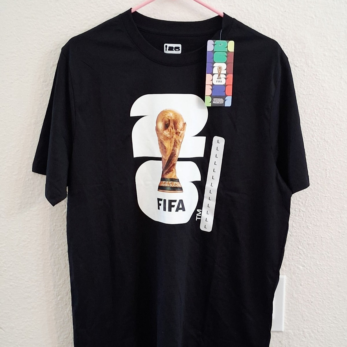 2026 FIFA WORLD CUP SOCCER LOGO BLACK T-SHIRT SIZE LARGE NEW WITH TAGS